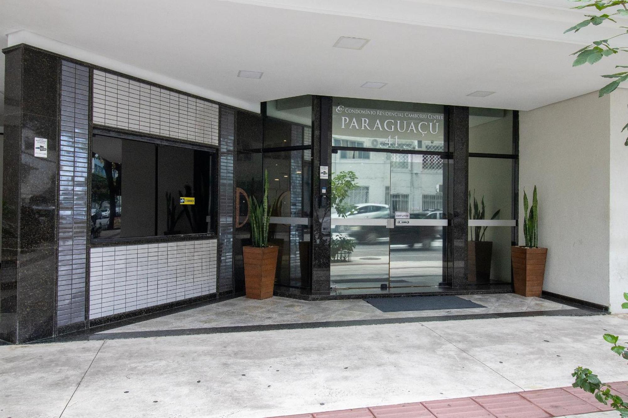 Balneário CamboriúPrg11 - 4 Dorm, Aconchegante, Centro, Garagemアパートメント エクステリア 写真